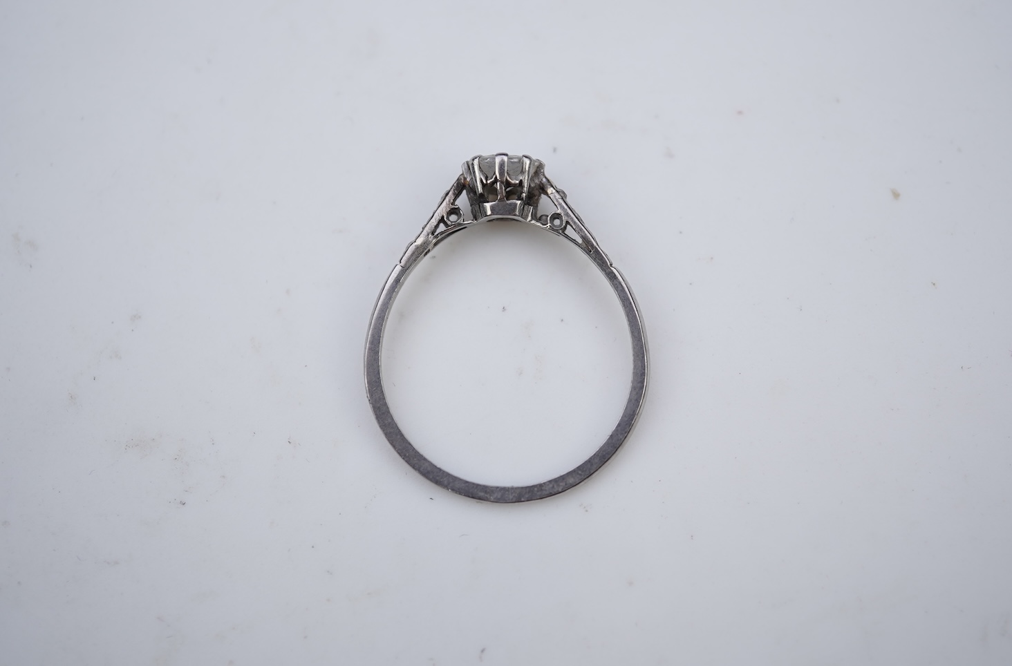 A diamond ring, early 20th century